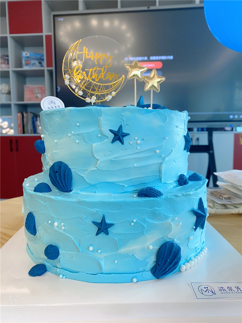 欢乐之蓝，起头开放